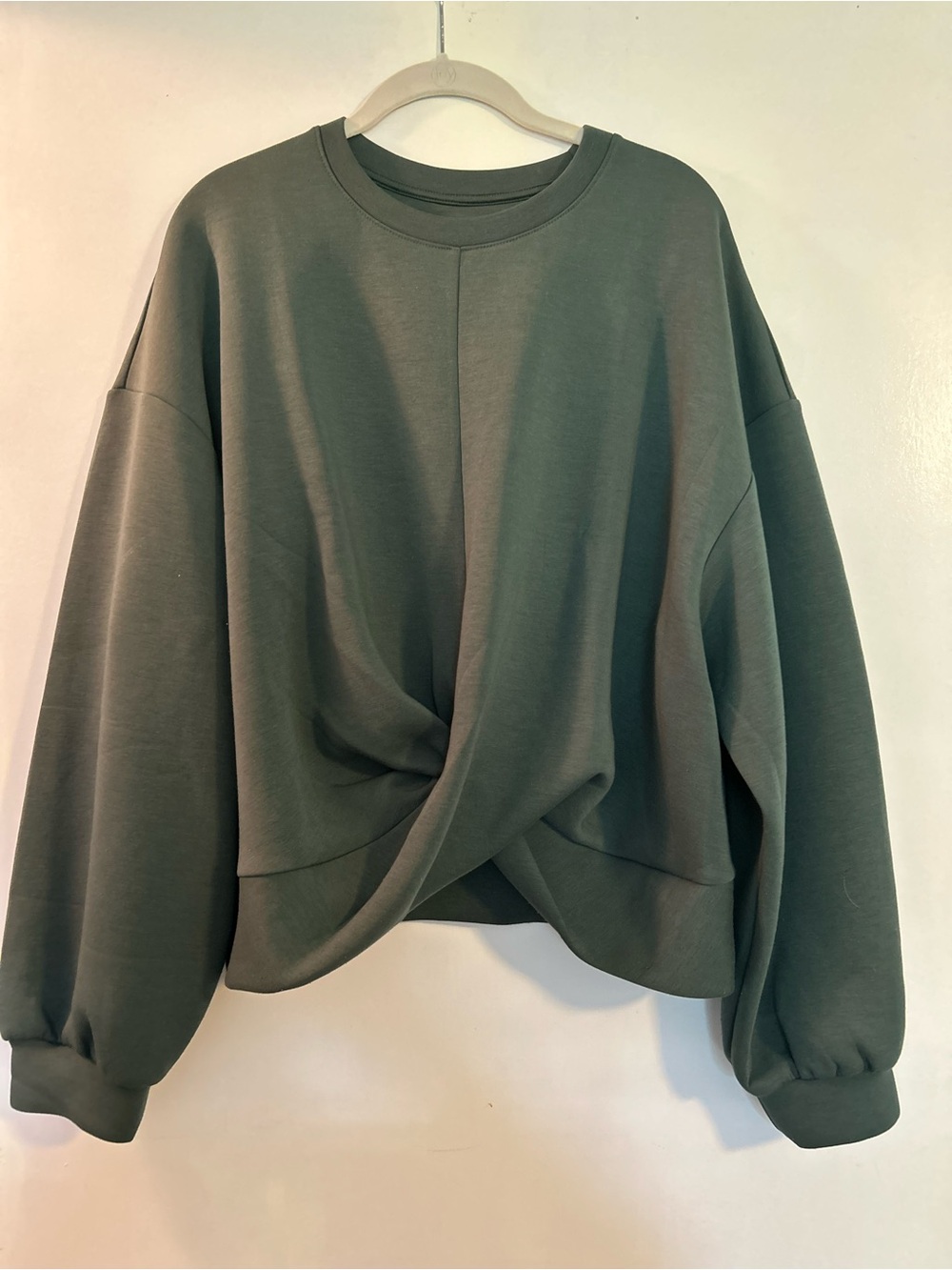 XL Old Navy Twist Front Bounce Fleece Sweatshirt